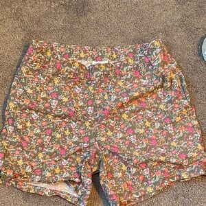 Columbia Floral Shorts - Multicolor